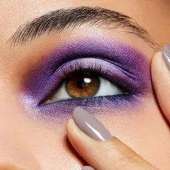 MAC Cosmetics Frost Single Eyeshadow Darkroom 12 MAC Cosmetics Frost Single Eyeshadow Darkroom -Øyne butikk W 100145