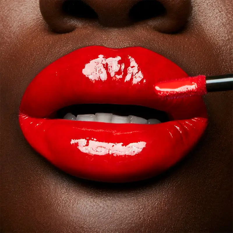 MAC Cosmetics Patent Paint Lip Laquer Red Enamel 4 MAC Cosmetics Patent Paint Lip Laquer Red Enamel - Bilde 2