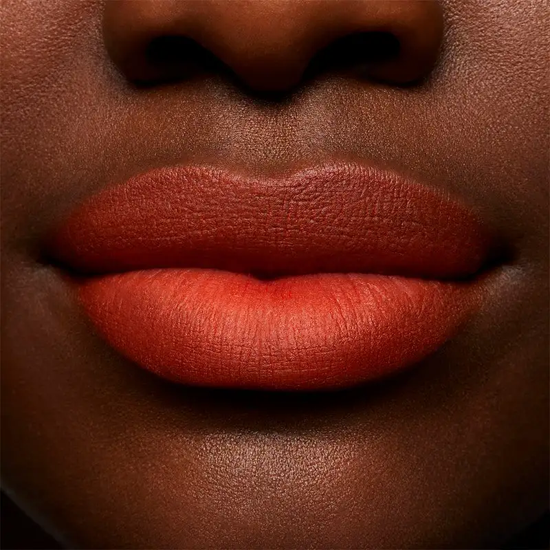 MAC Cosmetics Powder Kiss Liquid Lipcolour 10 RESORT SEASON 4 MAC Cosmetics Powder Kiss Liquid Lipcolour 10 RESORT SEASON - Bilde 2