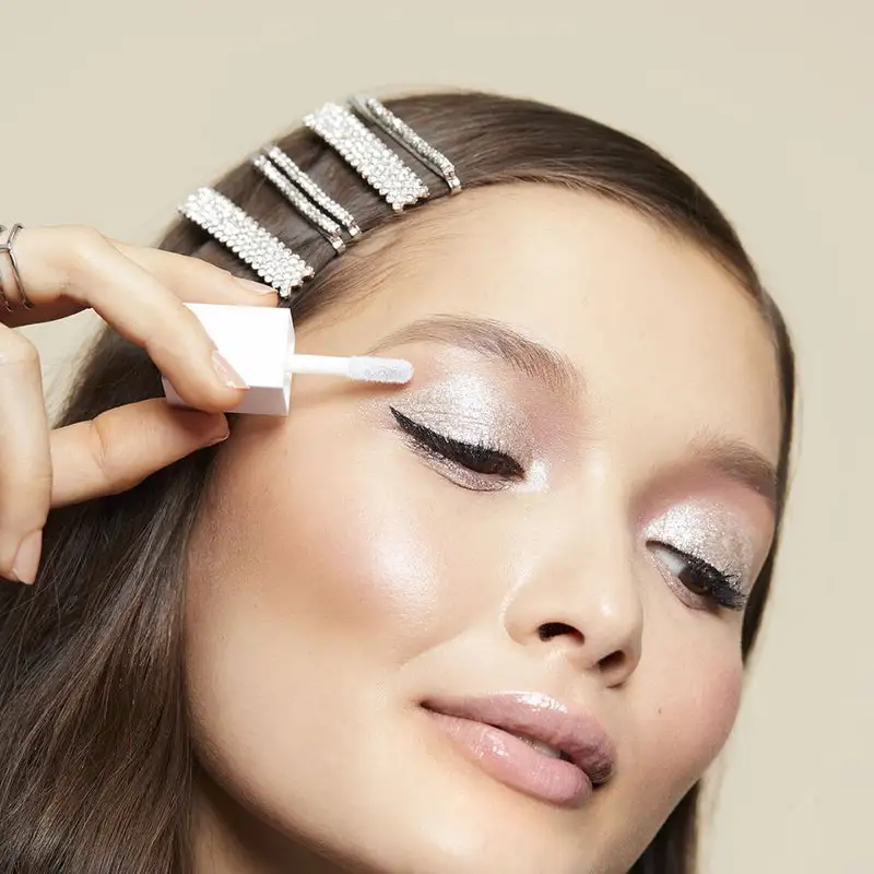 E.l.f. Glitter Melt Liquid Eyeshadow Disco Queen 4 E.l.f. Glitter Melt Liquid Eyeshadow Disco Queen - Bilde 2