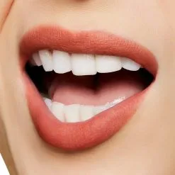 MAC Cosmetics Powder Kiss Liquid Lipcolour Impulsive 7 MAC Cosmetics Powder Kiss Liquid Lipcolour Impulsive -Øyne butikk X 89763