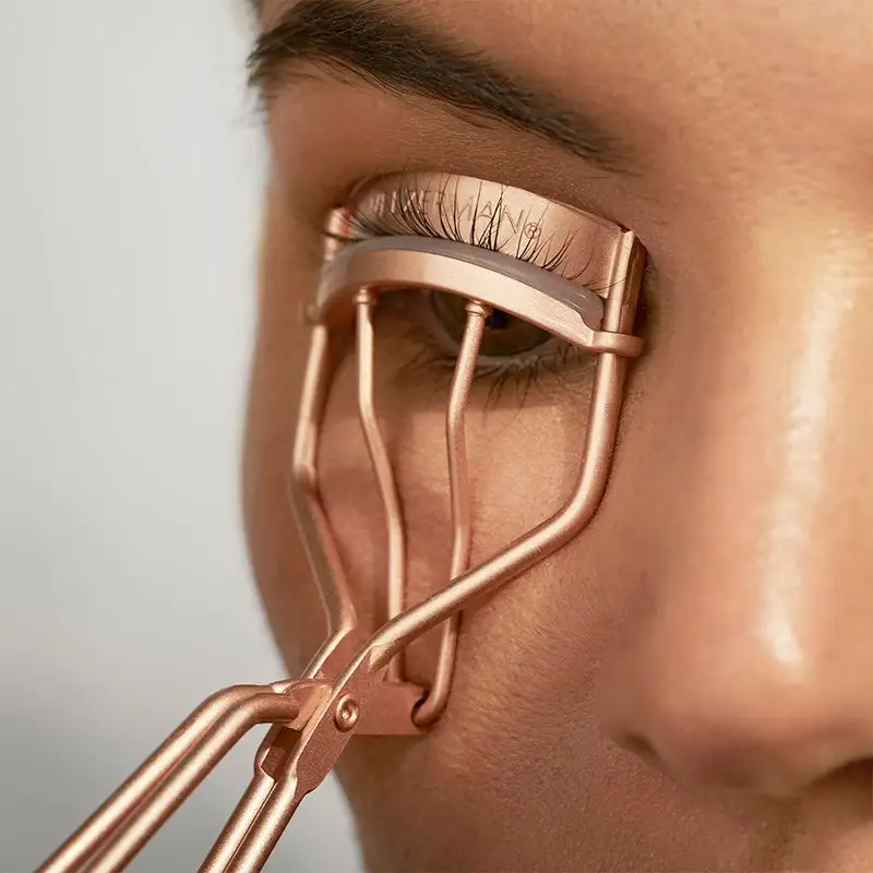 Tweezerman Rose Gold Classic Curler 1 St 4 Tweezerman Rose Gold Classic Curler 1 St - Bilde 2