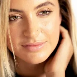 Ere Perez Wild Pansy Tinted Lipbar Love 8 Ere Perez Wild Pansy Tinted Lipbar Love -Øyne butikk Y 105712