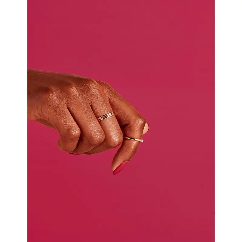 OPI Nail Lacquer Red-Veal Your Truth Red 5 OPI Nail Lacquer Red-Veal Your Truth Red - Bilde 3