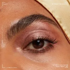 NYX Professional Makeup Ultimate Glow Shots Mango Moment 09 8 NYX Professional Makeup Ultimate Glow Shots Mango Moment 09 -Øyne butikk Y 109871