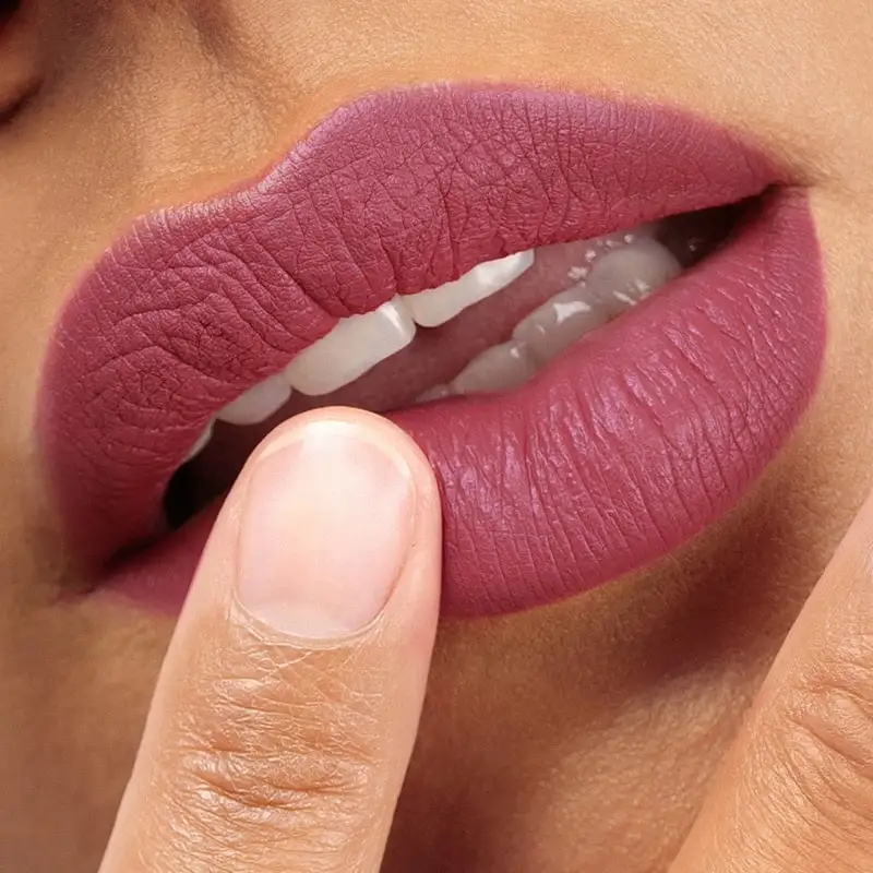 Jane Iredale Beyond Matte™ Lip Stain Blissed-Out 5 Jane Iredale Beyond Matte™ Lip Stain Blissed-Out - Bilde 3