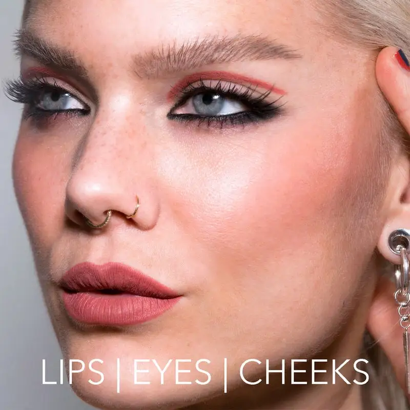 LH Cosmetics Crayon Dusty Pink 5 LH Cosmetics Crayon Dusty Pink - Bilde 3